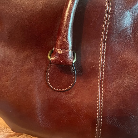 Old Angler Leather Duffel Bag with zipper - Picture 2 of 13